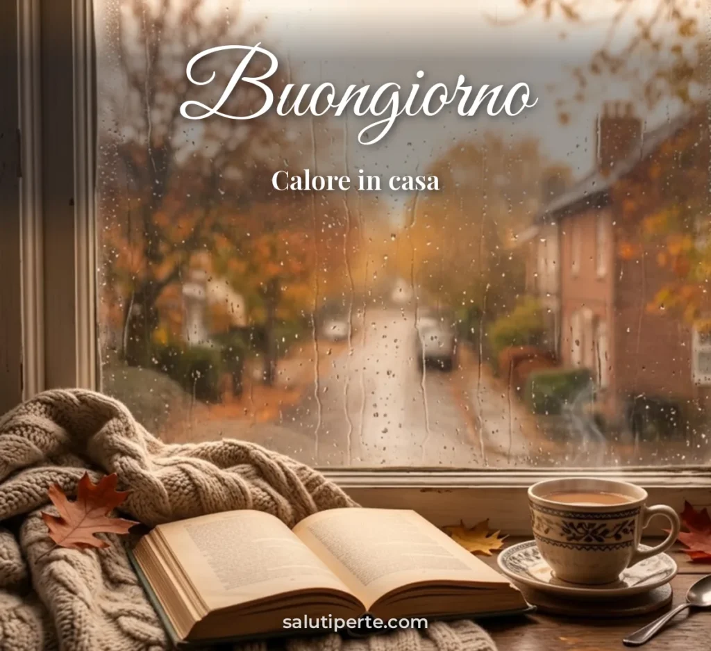 Tè caldo e libro in giornata piovosa