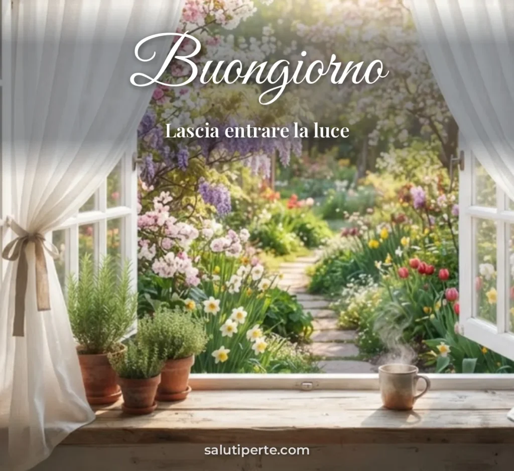 Finestra aperta sul giardino fiorito